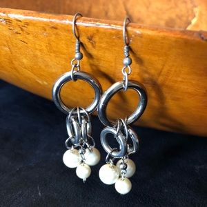 Charming Pearl Earrings